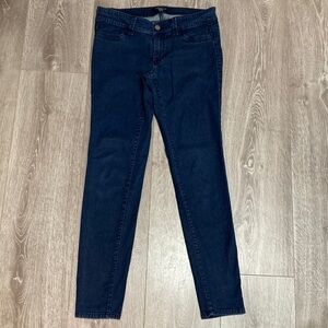 Ann Taylor Skinny Jeans 6